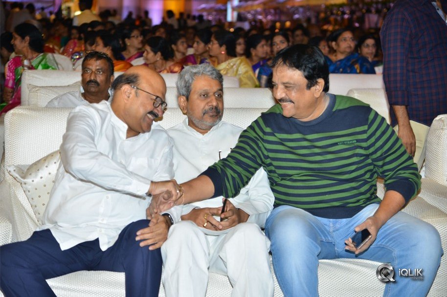 Celebs-at-Bandla-Ganesh-Brothers-Daughter-Ashritha-Wedding-Photos